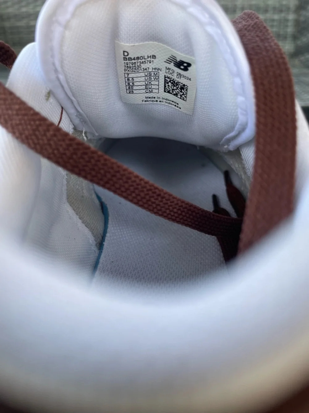 New Balance 480 White and Brown Leather Low-Top Sneakers - Picture 5 of 7